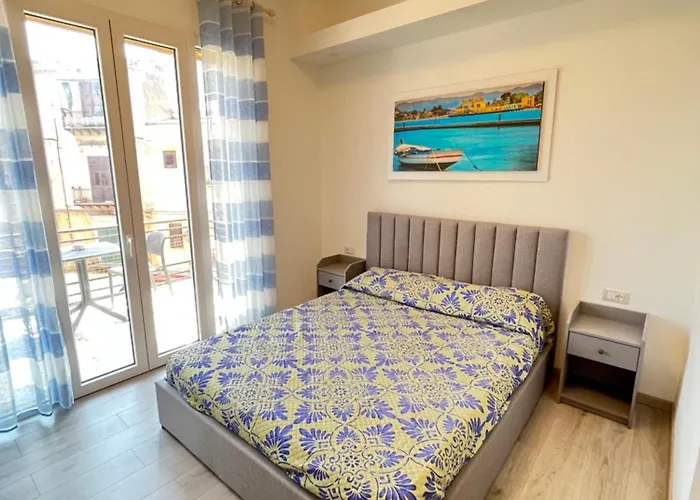 Bed and Breakfast Bella 3*