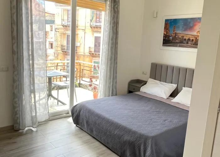 Bella Bed & Breakfast 3*